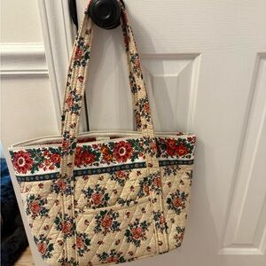 Vintage 90’s  Vera Bradley in “Tea Garden” pattern.
